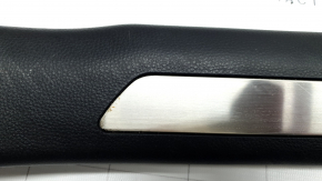 Illuminated front left door sill plate for Toyota Venza 21-24, black, film-covered, dented, plastic turned white
