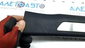 Illuminated front left door sill plate for Toyota Venza 21-24, black, film-covered, dented, plastic turned white