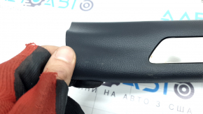 Front right door sill trim for Toyota Venza 21-24, black, chrome insert, scratches, corrosion, dents on the chrome trim