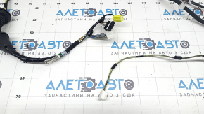 Toyota Venza 21 front left door wiring - keyless