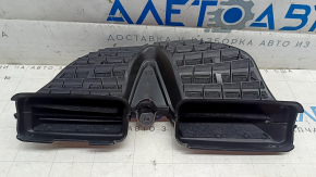Central air duct for the front panel of the Audi E-Tron 19-23