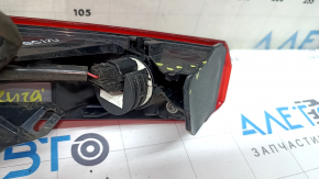 Left outer wing light for Toyota Venza 21-24: broken mount, cracked housing, scratches