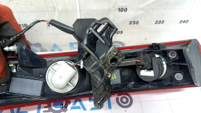 Left outer wing light for Toyota Venza 21-24: broken mount, cracked housing, scratches