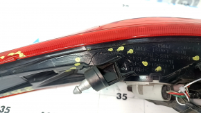 Left outer wing light for Toyota Venza 21-24: broken mount, cracked housing, scratches