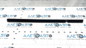 Inner glass seal for the rear right door of a Mercedes A-class V177 19-22
