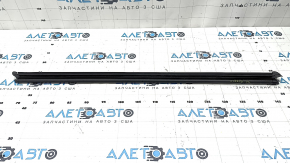 Inner glass seal for the front left door of a Mercedes A-class V177 19-22