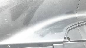 Right arch trim for Toyota Venza 21-24 with trim, black, scratches, abrasions