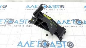 Rear bumper mount, center left, Mercedes A-class V177 19-22 AMG pkg, cracks in the mounts
