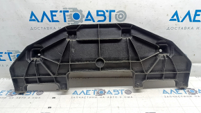 Lower center rear bumper bracket for Audi E-Tron 19-23