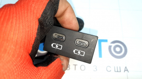 Toyota Venza 21 Type-C Charger Connectors - Scratches