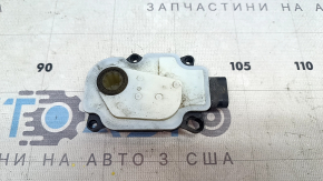 Lower radiator deflector motor for the Audi E-Tron 19-23
