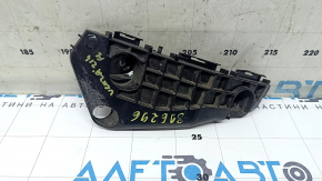 Front bumper mount left fender Toyota Venza 21-24 broken fasteners