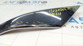 Lower left front bumper molding for Toyota Venza 21-24, chrome, sand, scratches, cracked chrome
