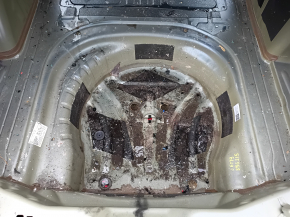 VW Jetta 19-26 trunk tray on the body