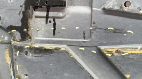 Right underbody protection for Mercedes A-class V177, 19-22 cracks