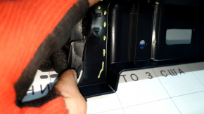 Toyota Venza 21-24 trunk tray scratches, cracks