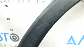 Front left fender arch trim for VW Tiguan 18-22: structure, broken fasteners, scratches