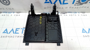 Polestar 2 21-25 center console trim without wireless charging