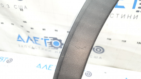 Front right fender arch trim for VW Tiguan 18-21, structure, broken fasteners, scratches