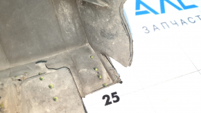 Front right fender arch trim for VW Tiguan 18-21, structure, broken fasteners, scratches