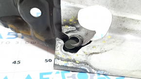 The upper front bumper reinforcement of Toyota Venza 23-24 is torn off the right bracket, dented