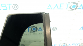 Tinted rear right triangle door glass for a VW Tiguan 18-24, cracked seal, broken guide