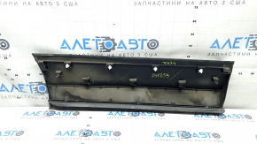 Lower rear left door trim for VW Tiguan 18-24, structure, scratches, scuffs