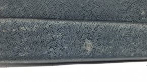 Lower rear right door trim for VW Tiguan 18-24: structure, scratches, abrasions