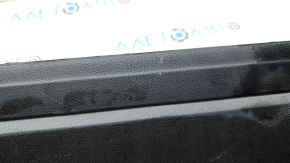 Lower rear right door trim for VW Tiguan 18-24: structure, scratches, abrasions