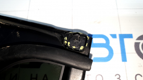 Rear left triangle door glass for a VW Tiguan 18-24, tinted, cracked seal, broken guide