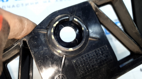 Rear bumper mount outer right VW Tiguan 18-24 cracks in the mount