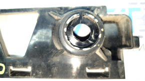 Rear bumper outer left mount VW Tiguan 18-24 cracks in the mount