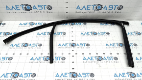 Rear left door glass seal with molding Mercedes A-class V177 19-22, gloss black, scratches