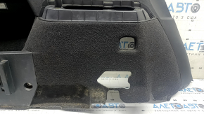 Left arch trim for a VW Tiguan 18-19, black, for 3 rows, with rear seat folding lever, scratches