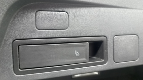 Left arch trim for a VW Tiguan 18-19, black, for 3 rows, with rear seat folding lever, scratches
