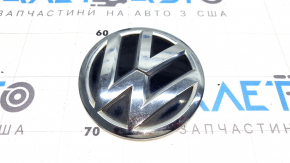 VW Tiguan 18-21 trunk door emblem, broken guides, minor scratches