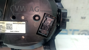 VW Tiguan 18-19 SE instrument cluster with 140k scratches