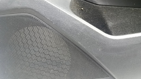 Black front right door panel for a VW Tiguan 18-20, black leather armrest, leather insert, with a squeaker, scratches, peeling handle coating, needs cleaning