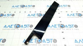 Right rear side door trim for VW Tiguan 18-24, black gloss, broken guides, broken fastening, worn