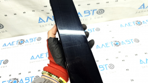 Right rear side door trim for VW Tiguan 18-24, black gloss, broken guides, broken fastening, worn
