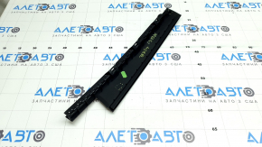 Rear left side door trim for VW Tiguan 18-24, black gloss, broken guides, broken fastening, worn