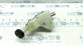 Master brake cylinder assembly with reservoir Mercedes A-class V177 19-22 with cover