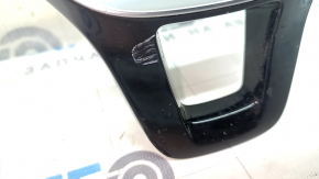 The steering wheel control buttons on the VW Tiguan 18-21 are broken.