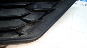 Lower grille of the front bumper right VW Tiguan 18-21 structure, sand