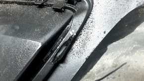 The rear bumper is bare, the lower part of the VW Tiguan 18-21, the structure is without parking sensors, scratches, sand, faded plastic, broken fasteners