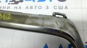 Right muffler frame for VW Tiguan 18-21 chrome, swollen chrome, scratches, abrasions, cracked