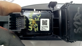 Front left window and mirror controls for a Jeep Compass 22-26 with black trim, for cleaning