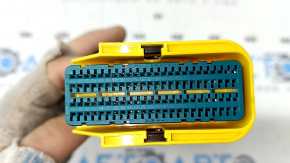 The Audi A5 F5 17-25 SRS airbag computer module chip is large.