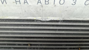 VW Tiguan 18-24 oil cooling radiator is dented