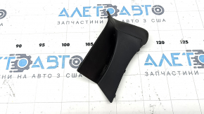 The right outer headlight cover for the Audi A5 F5 20-25 5D has a broken guide.